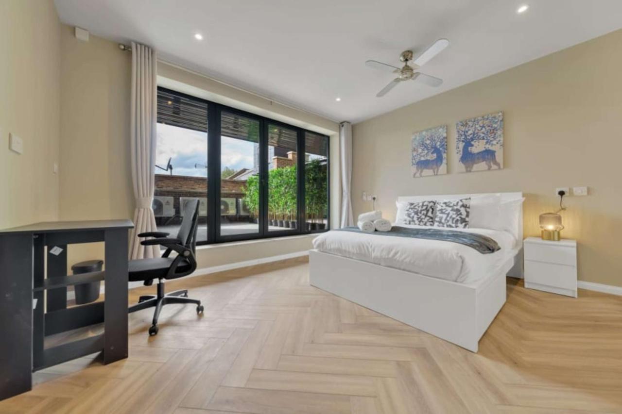 Oyo Fine B&B Hanwell Dış mekan fotoğraf