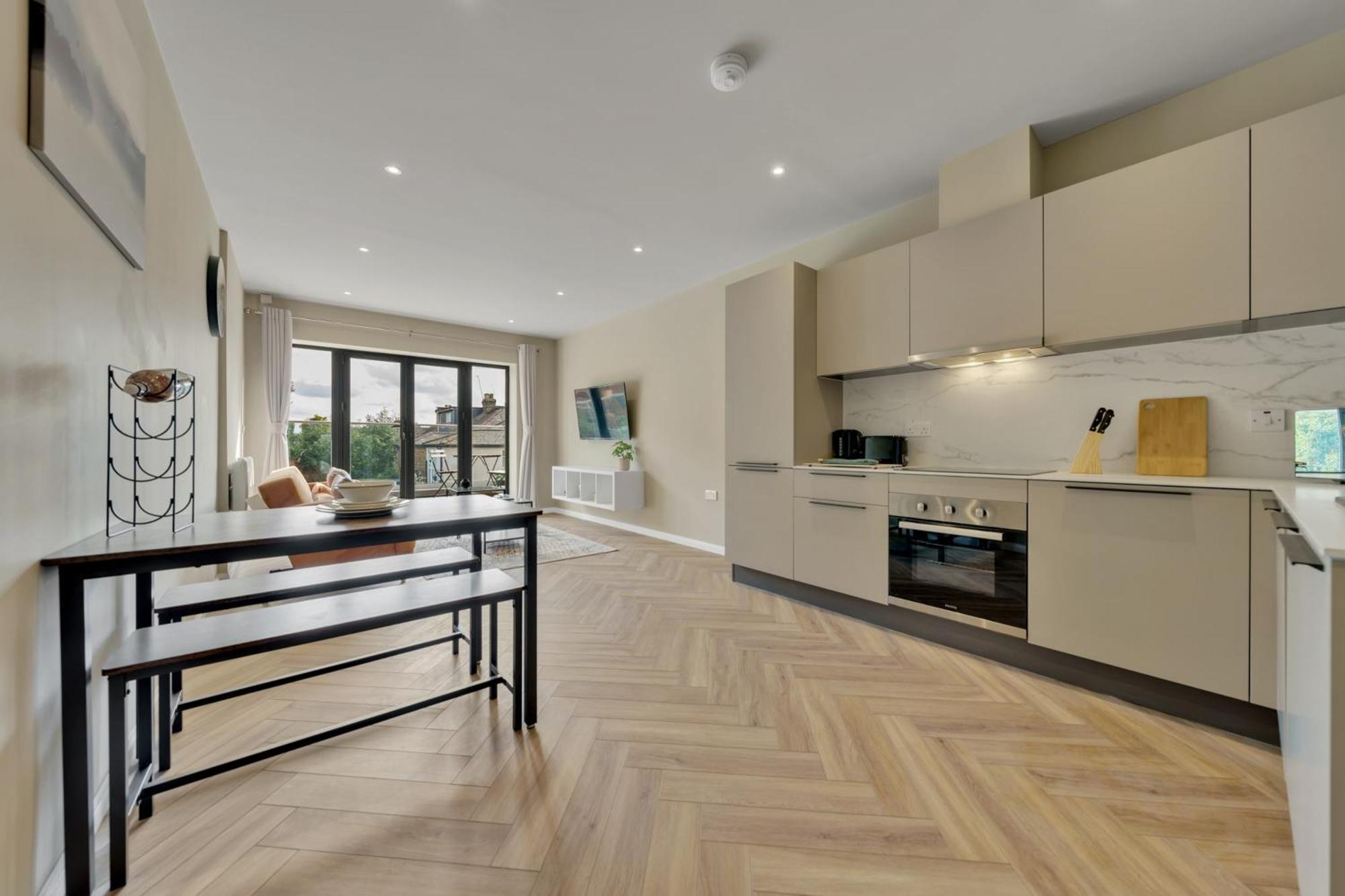 Oyo Fine B&B Hanwell Dış mekan fotoğraf
