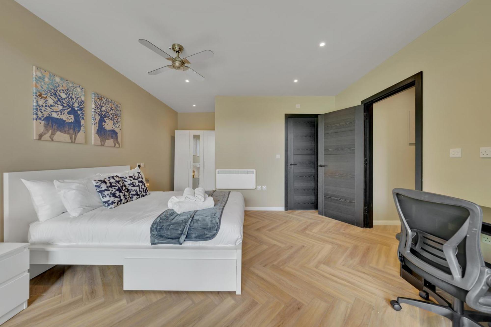 Oyo Fine B&B Hanwell Dış mekan fotoğraf