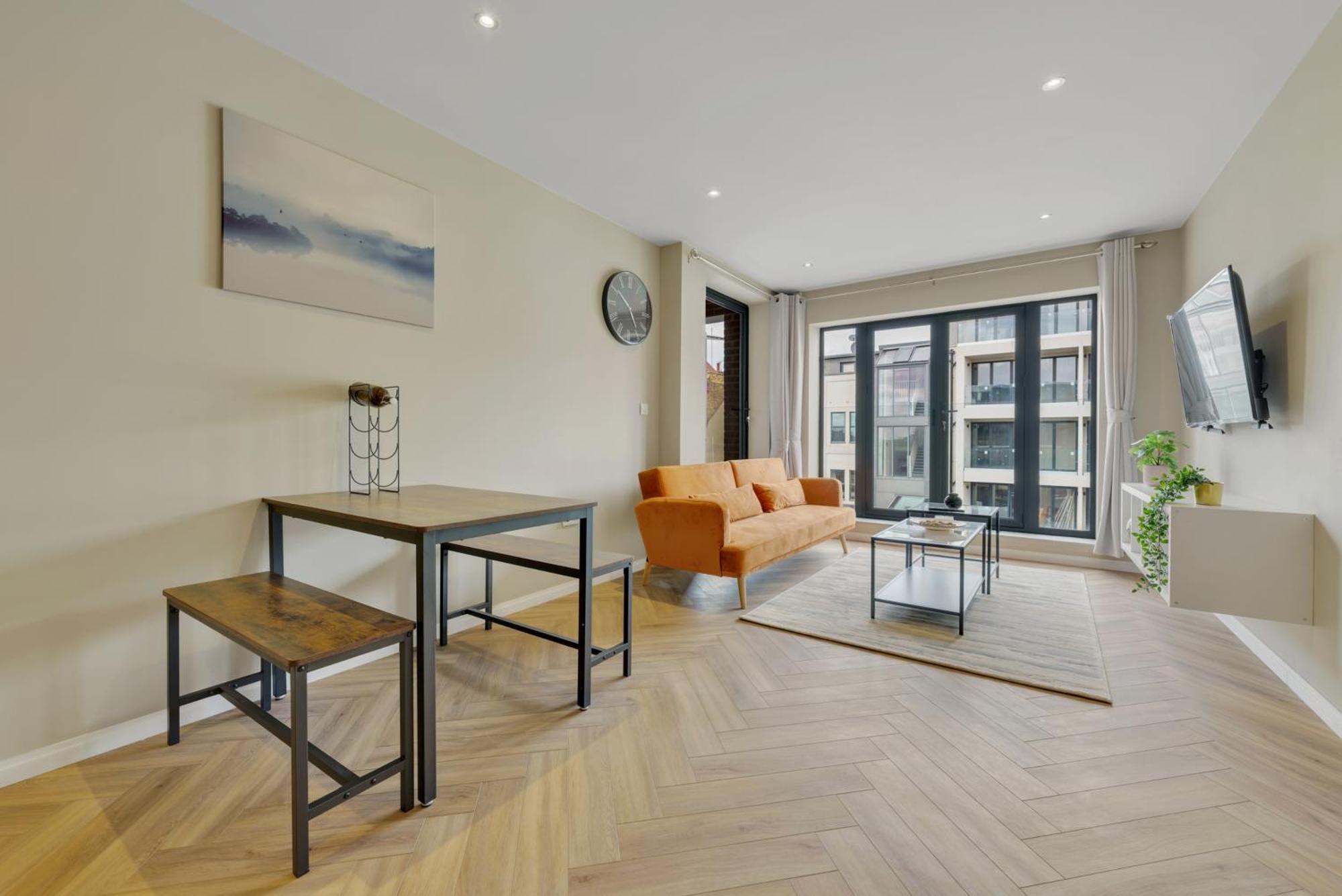 Oyo Fine B&B Hanwell Dış mekan fotoğraf