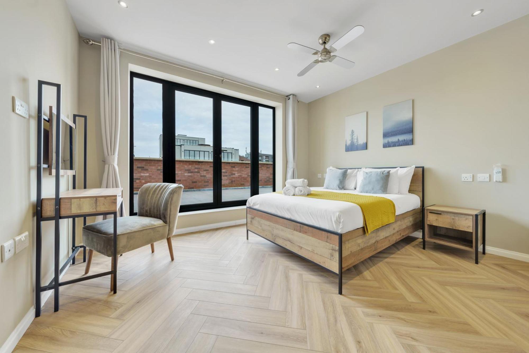 Oyo Fine B&B Hanwell Dış mekan fotoğraf